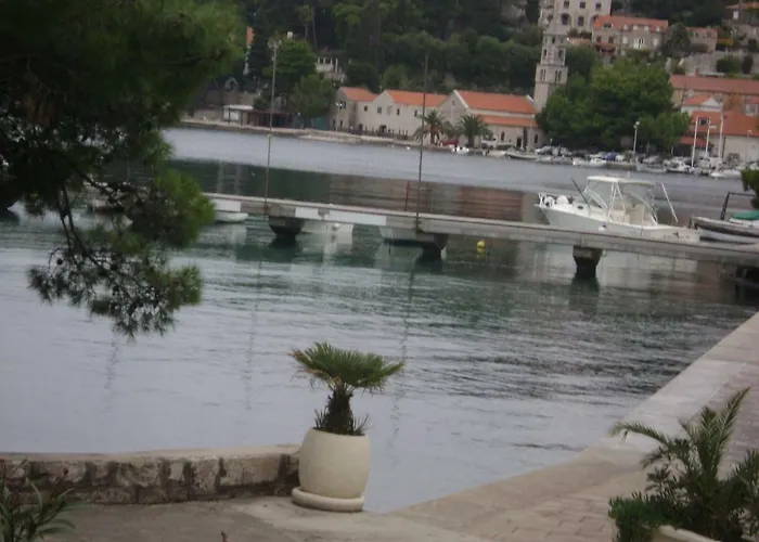 Andriuci Apartment *