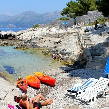 Andriuci Appartement *