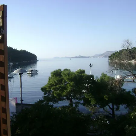 Andriuci Appartement *